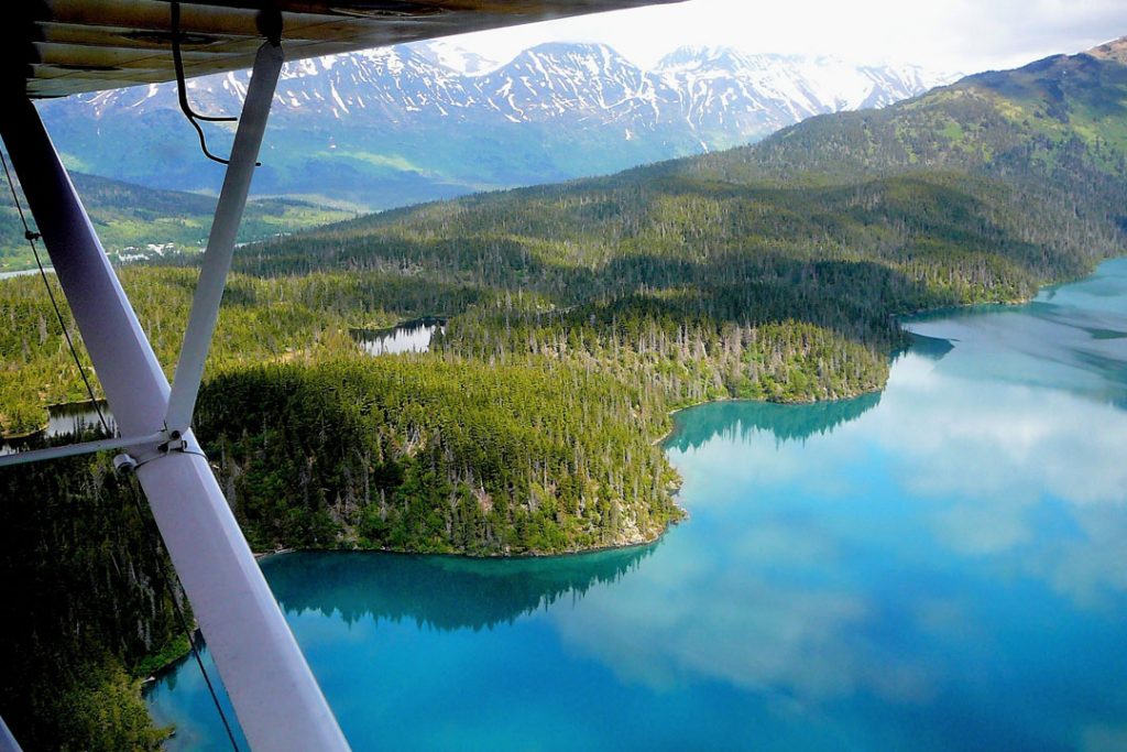 Alaska back country via floatplane flying