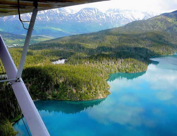 Alaska back country via floatplane flying